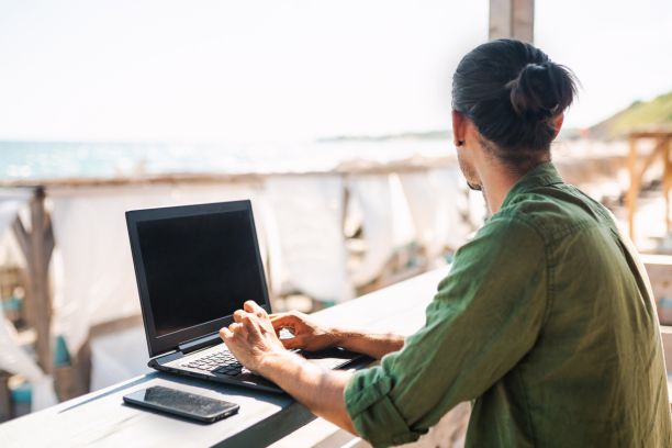 Seguro para nómadas digitales: Opciones y beneficios
