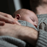 Cuándo se cobra la paternidad una vez aprobada